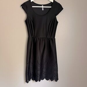Elegant Black Cap Sleeve Cutout Dress